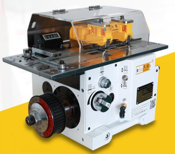 午夜福利大片的卷料钢带材料打滑的原因有哪些？