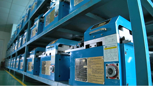 冲床午夜福利大片的工作流程是怎样的？